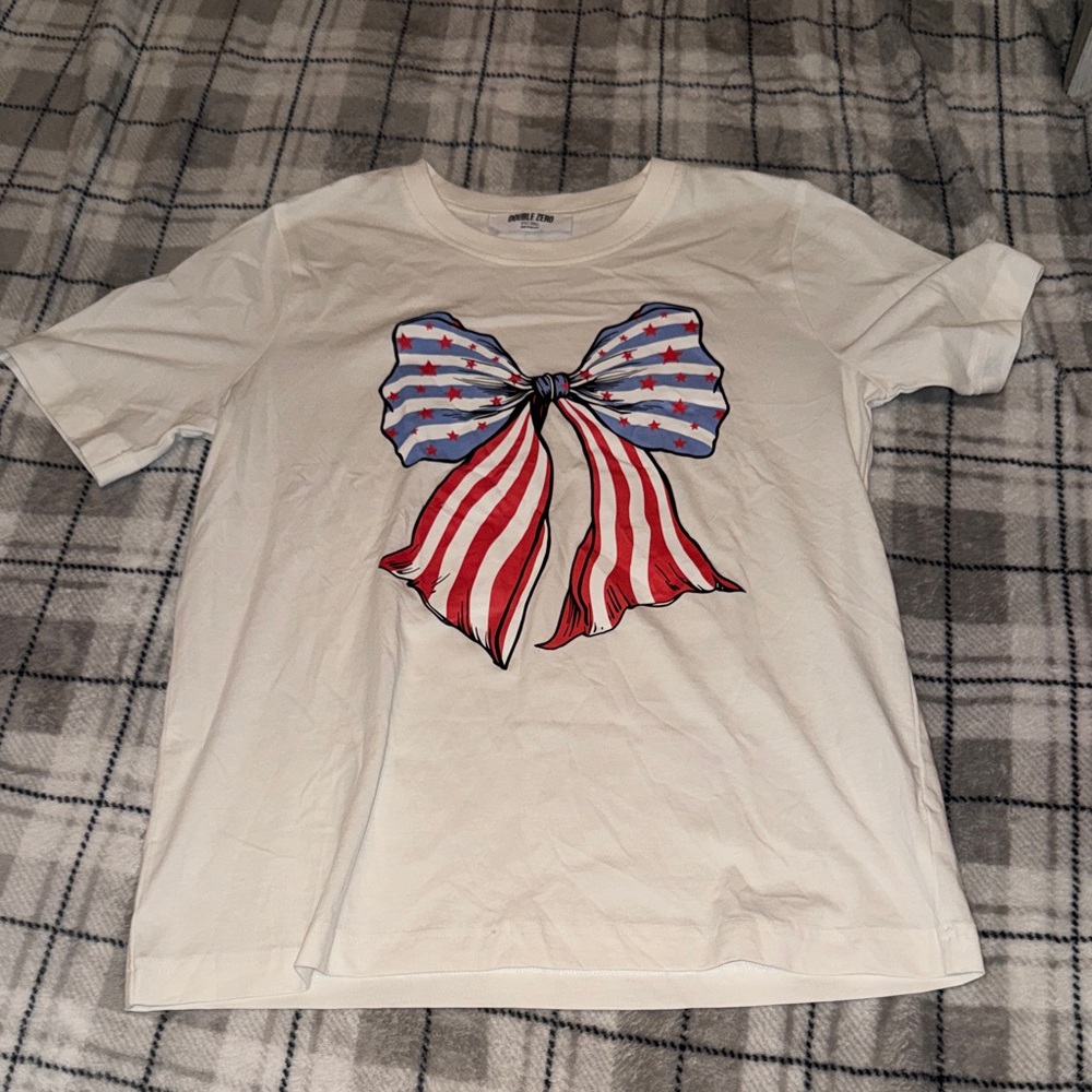 Double Zero Patriotic Bow Graphic Tee – Spicy Small – Summer USA